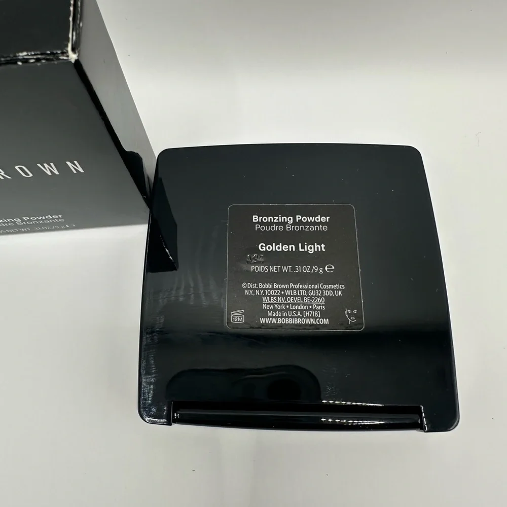 Bobbi Brown Bronzing Powder - Golden Light